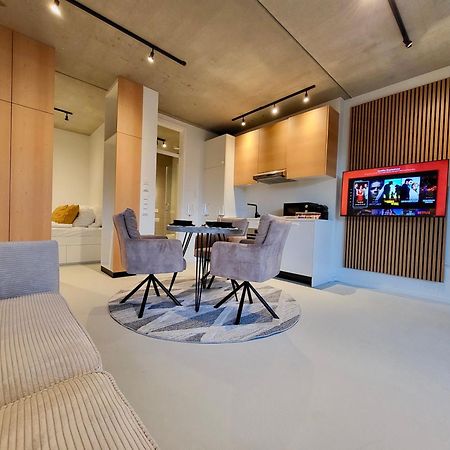 Sioux: Stilvolles Designapartment Am Bodensee Bodolz Bagian luar foto