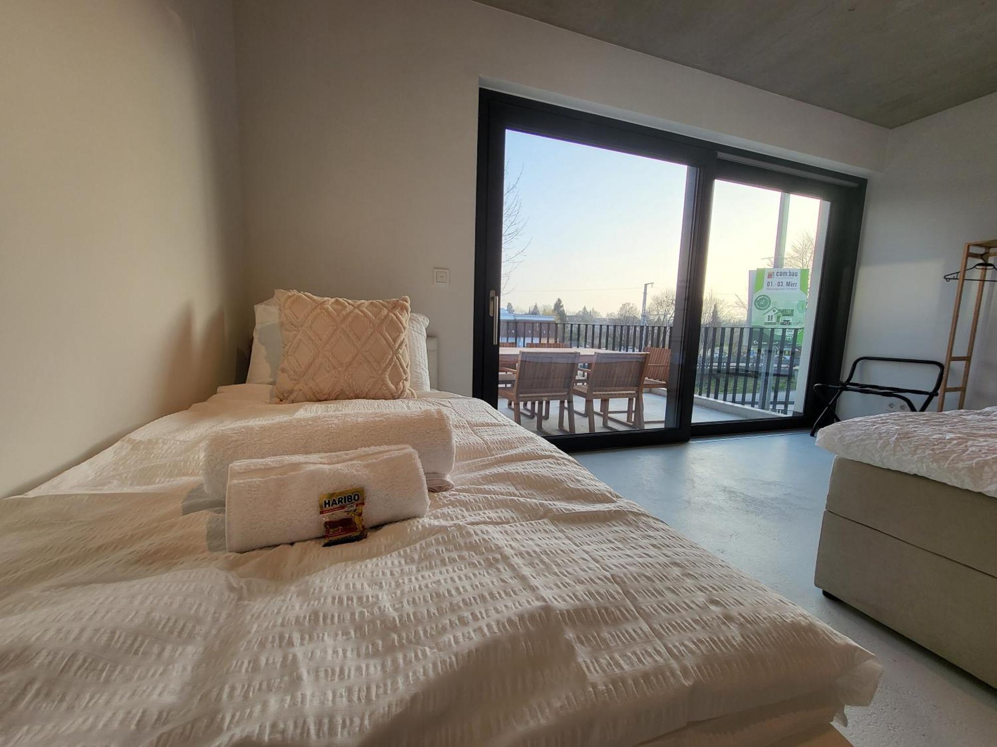 Sioux: Stilvolles Designapartment Am Bodensee Bodolz Bagian luar foto