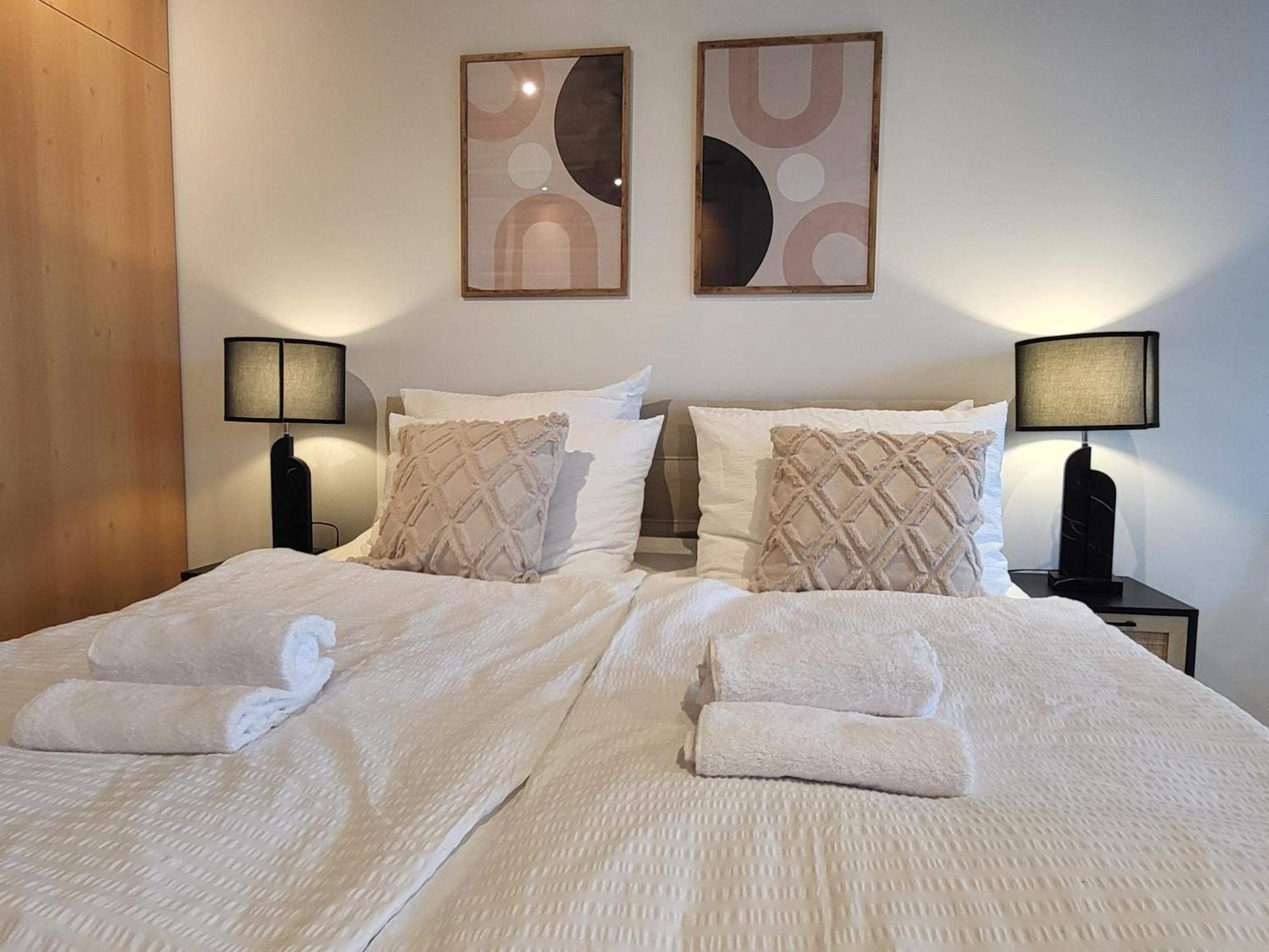 Sioux: Stilvolles Designapartment Am Bodensee Bodolz Bagian luar foto