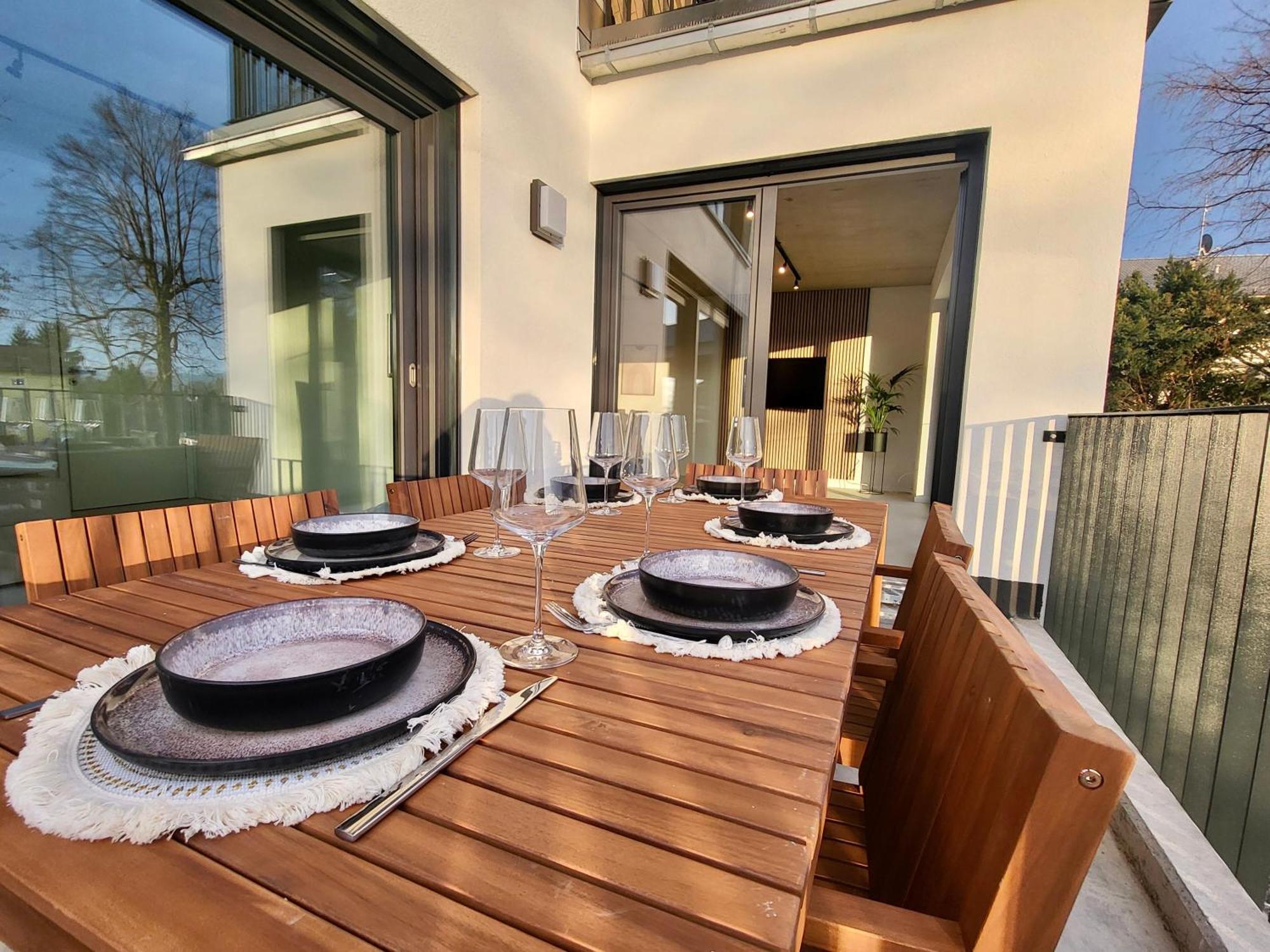 Sioux: Stilvolles Designapartment Am Bodensee Bodolz Bagian luar foto