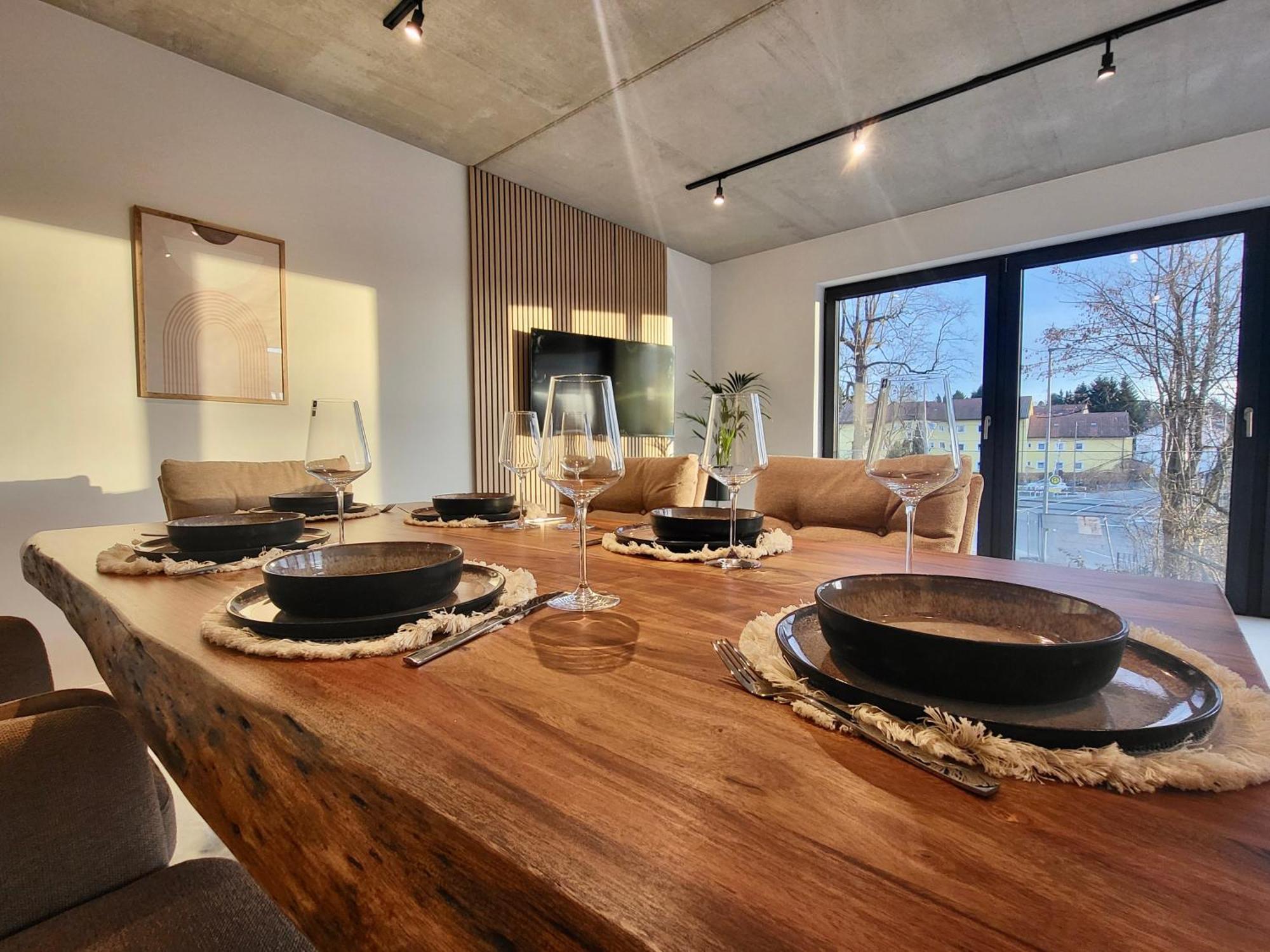 Sioux: Stilvolles Designapartment Am Bodensee Bodolz Bagian luar foto