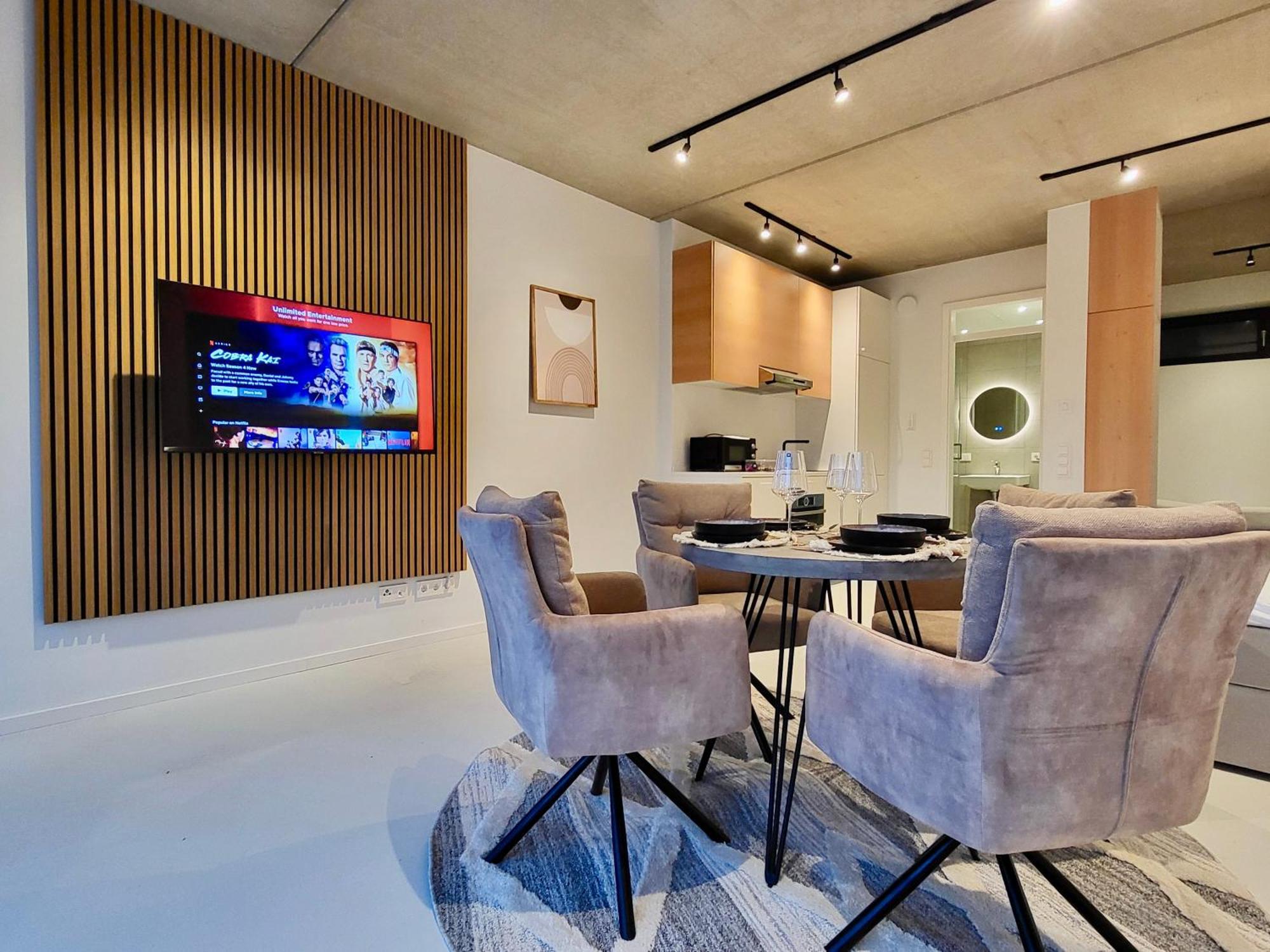 Sioux: Stilvolles Designapartment Am Bodensee Bodolz Bagian luar foto