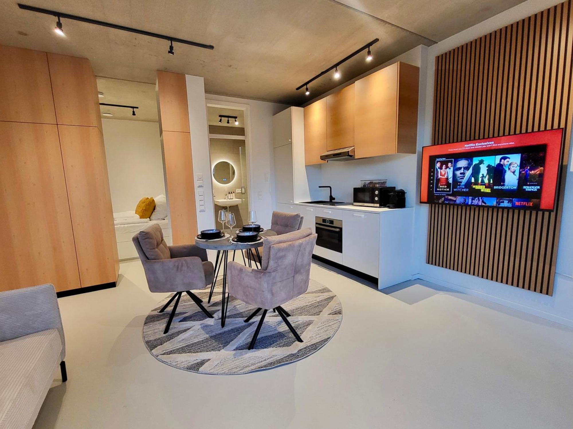 Sioux: Stilvolles Designapartment Am Bodensee Bodolz Bagian luar foto