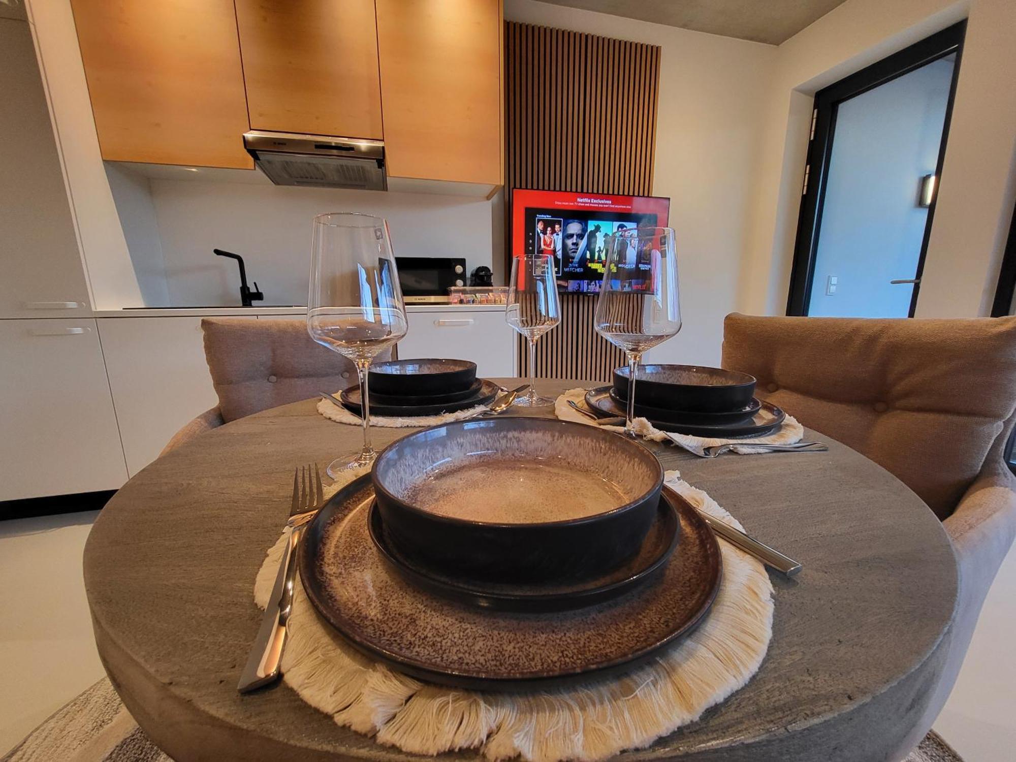 Sioux: Stilvolles Designapartment Am Bodensee Bodolz Bagian luar foto